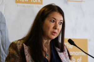 Kugler resigning from Fed, opening door...